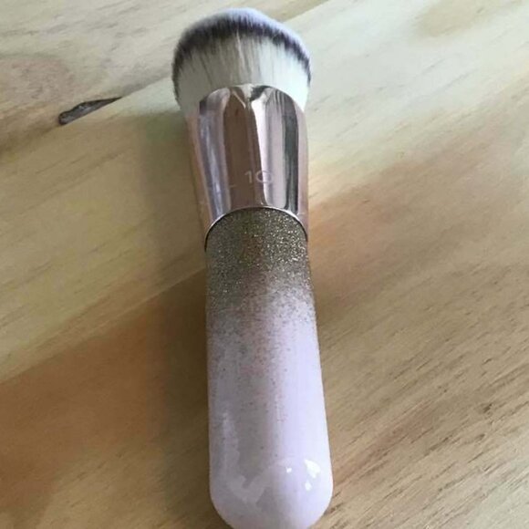 Doll 10 Kabuki Brush No. 9 - Brand New! Beautiful! BLING! LIMITED EDITION - Picture 4 of 8